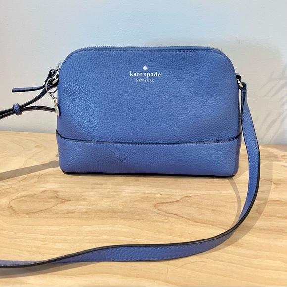 kate spade Handbags - Kate Spade Blue Crossbody Bag